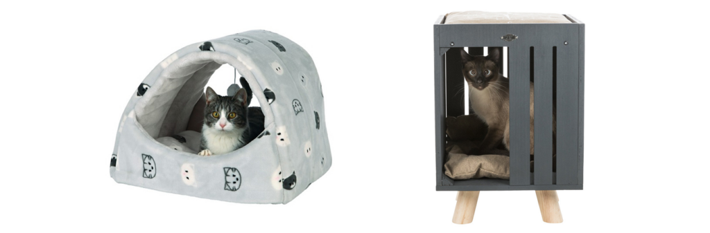 Links Katze in einer Kuschelhöhle, rechts Katze in einer Holzkiste auf Standfüßen - Schlafplätze für die Erstausstattung deines Stubentigers